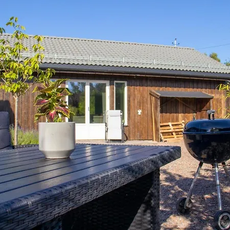 2 Bedroom Awesome In Daire *