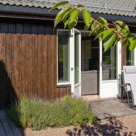 2 Bedroom Awesome In